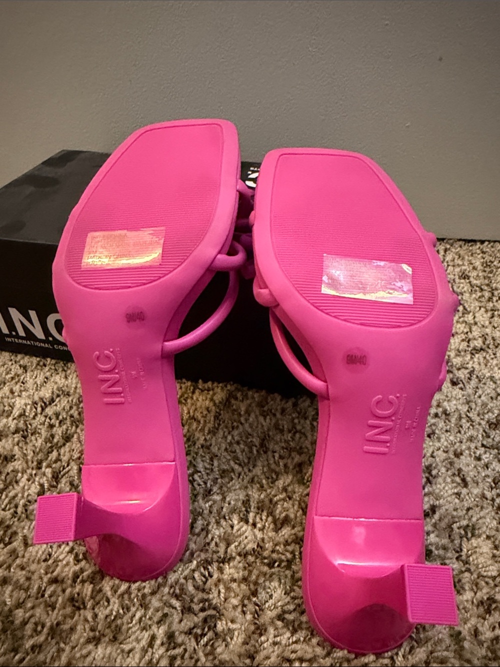NIB INC International Concepts Fuchsia Knot-Strap Mule Heels Size 9M - Picture 6 of 7